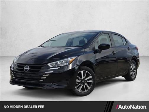Super Black 2025 Nissan Versa 1.6 SV