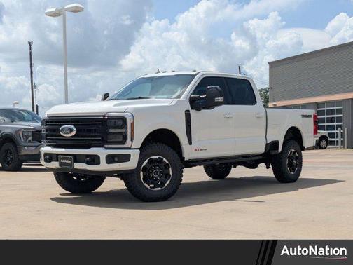 2025 Ford F-250 Platinum