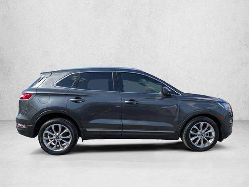 Magnetic Gray Metallic 2018 Lincoln MKC Select