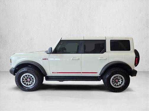 Wimbledon White 2026 Ford Bronco Outer Banks