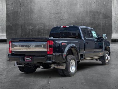 2025 Ford F-350 King Ranch