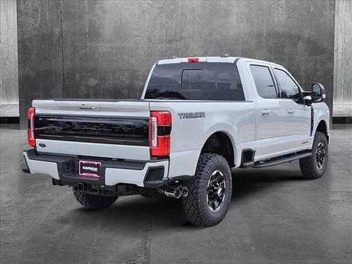2025 Ford F-350 Platinum