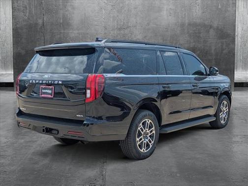 2025 Ford Expedition Max Active 4x2