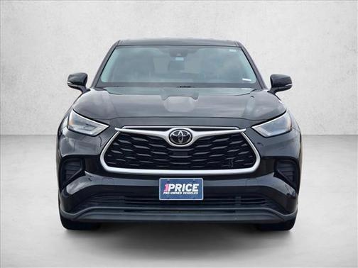 2022 Toyota Highlander L
