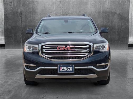 2017 GMC Acadia SLE-2