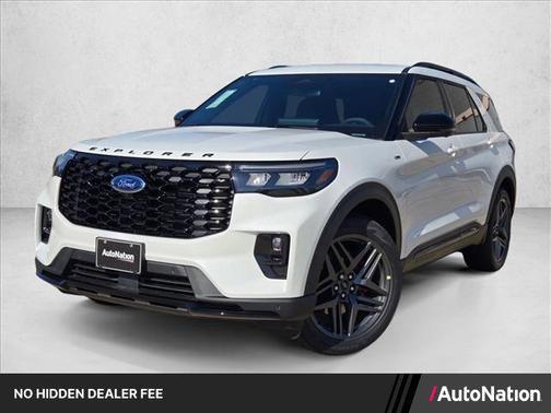 Star White Metallic Tri-Coat 2026 Ford Explorer ST-Line