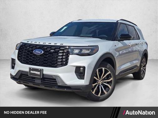 Space White Metallic 2026 Ford Explorer ST-Line