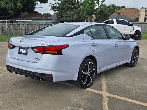 Gray Sky Pearl 2025 Nissan Altima SR AWD
