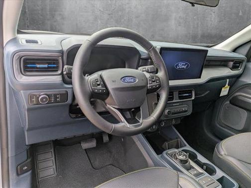 2025 Ford Maverick Lobo Standard