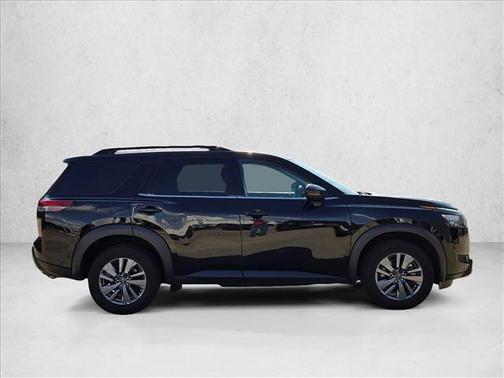 Super Black 2025 Nissan Pathfinder SV FWD