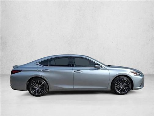 2022 Lexus ES 350 Base