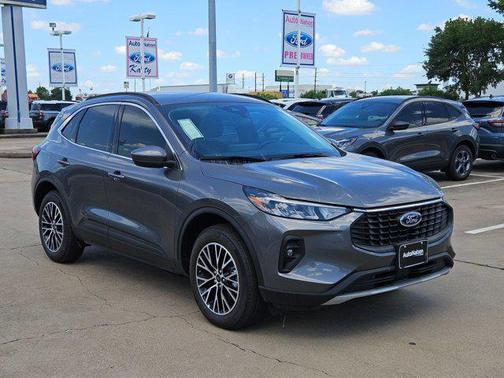 2025 Ford Escape PHEV Base