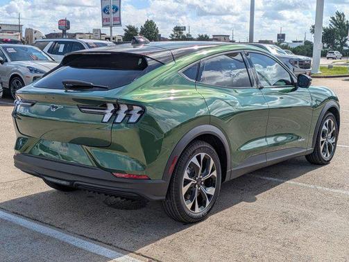 2025 Ford Mustang Mach-E Select