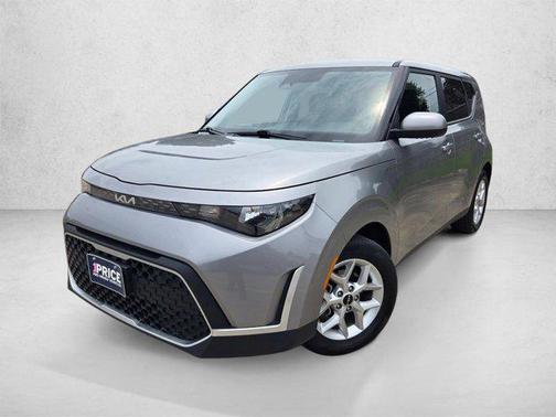Steel Gray 2025 Kia Soul LX