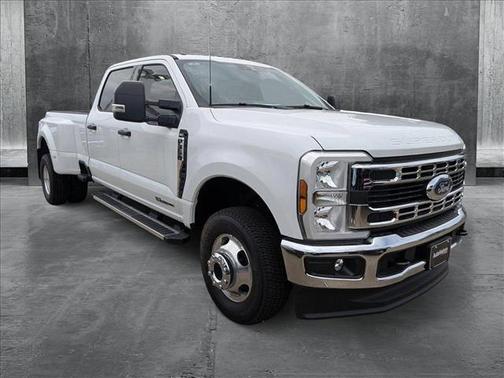 2025 Ford F-350 XLT