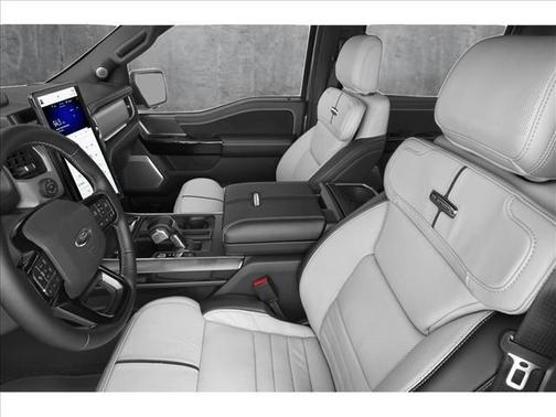 2025 Ford F-150 Lightning Platinum