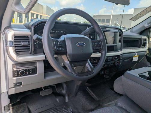 2025 Ford F-350 XL