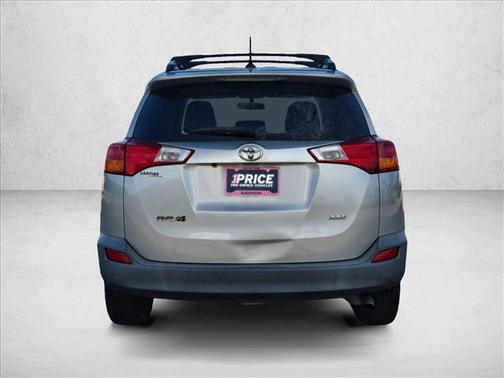 Classic Silver Metallic 2015 Toyota RAV4 XLE