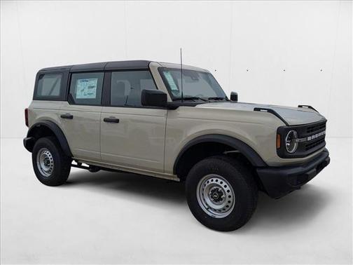 2025 Ford Bronco Base 4 Door 4x4