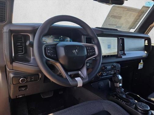 2025 Ford Bronco Base 2 Door 4x4