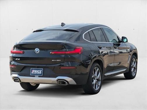 2023 BMW X4 xDrive30i