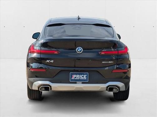 2023 BMW X4 xDrive30i