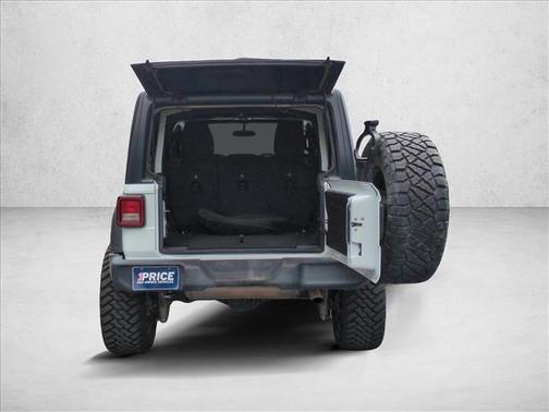 Bright White Clearcoat 2019 Jeep Wrangler Unlimited Sport