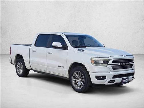 Bright White Clearcoat 2021 RAM 1500 Laramie