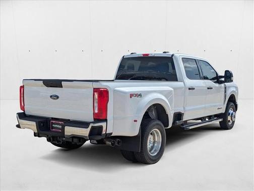 2025 Ford F-350 XLT