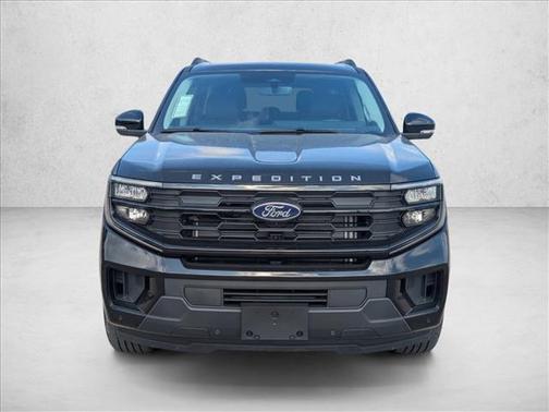 2025 Ford Expedition Max Active 4x2