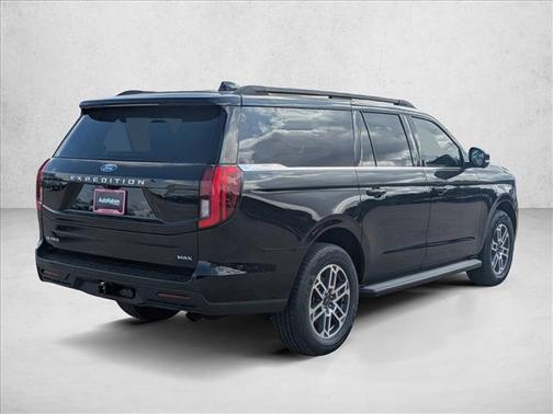 2025 Ford Expedition Max Active 4x2