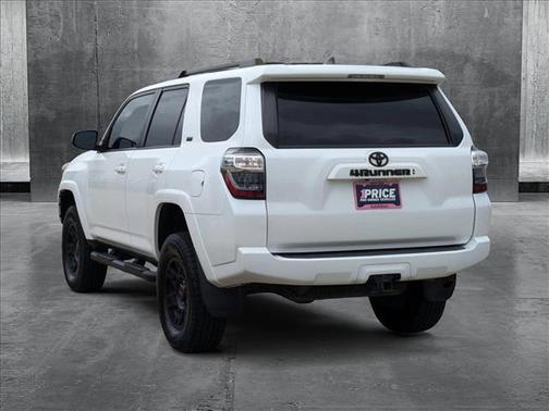 2022 Toyota 4Runner SR5