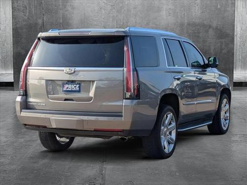 2018 Cadillac Escalade Luxury