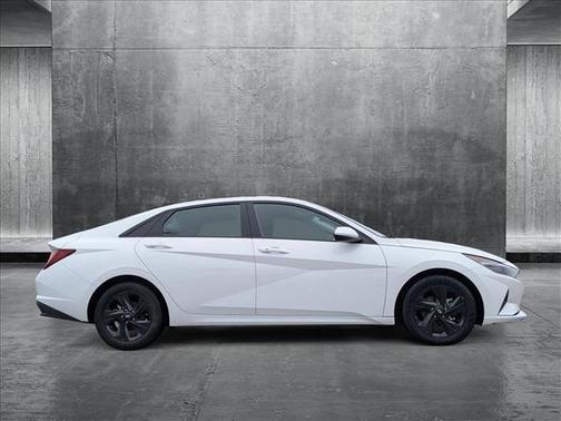 2023 Hyundai ELANTRA HEV Blue