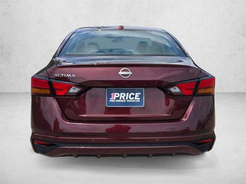 Garnet Pearl Metallic 2025 Nissan Altima SV FWD