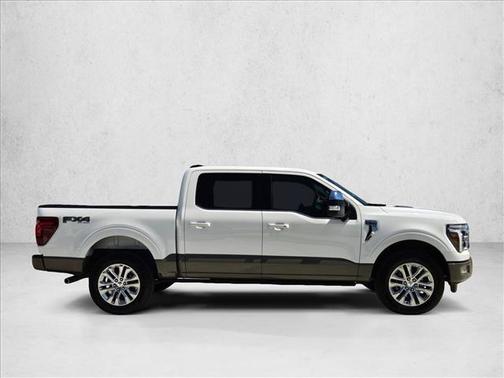 Star White Metallic Tri-Coat 2025 Ford F-150 King Ranch