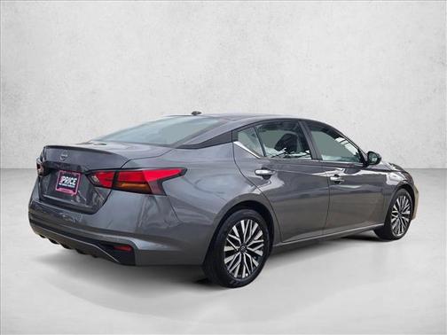 Gun Metallic 2025 Nissan Altima SV FWD