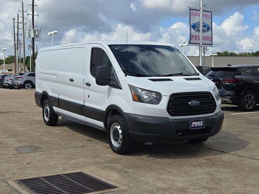Oxford White 2019 Ford Transit-250 Base