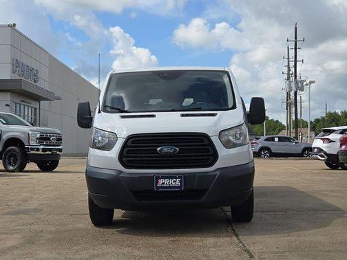 Oxford White 2019 Ford Transit-250 Base