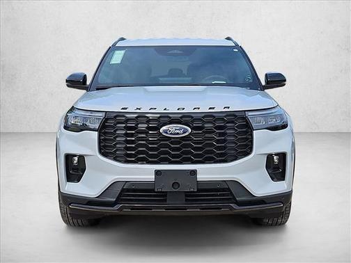 Space White Metallic 2026 Ford Explorer ST-Line