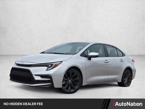 Classic Silver Metallic 2024 Toyota Corolla SE