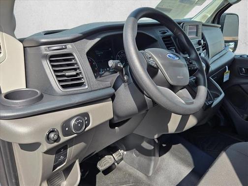 2025 Ford Transit-350 XL