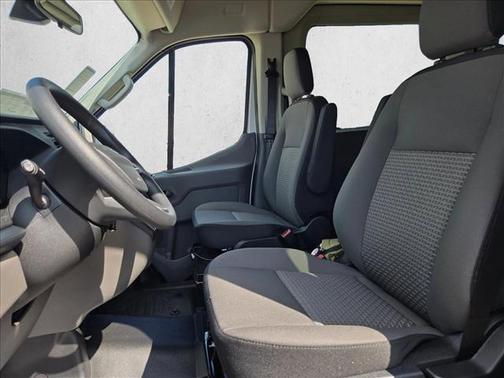 2025 Ford Transit-350 XL