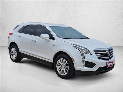2017 Cadillac XT5 Base