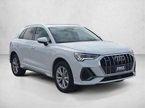 2025 Audi Q3 Premium 45 TFSI S line quattro Tiptronic