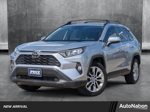2020 Toyota RAV4 XLE Premium