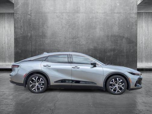 2024 Toyota Crown Limited