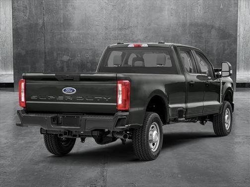 2025 Ford F-350 XLT
