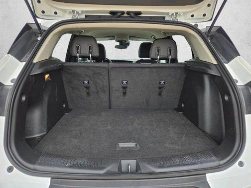 Summit White 2025 Buick Encore GX Preferred