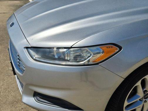 Bronze Fire Metallic Tinted Clearcoat 2015 Ford Fusion SE